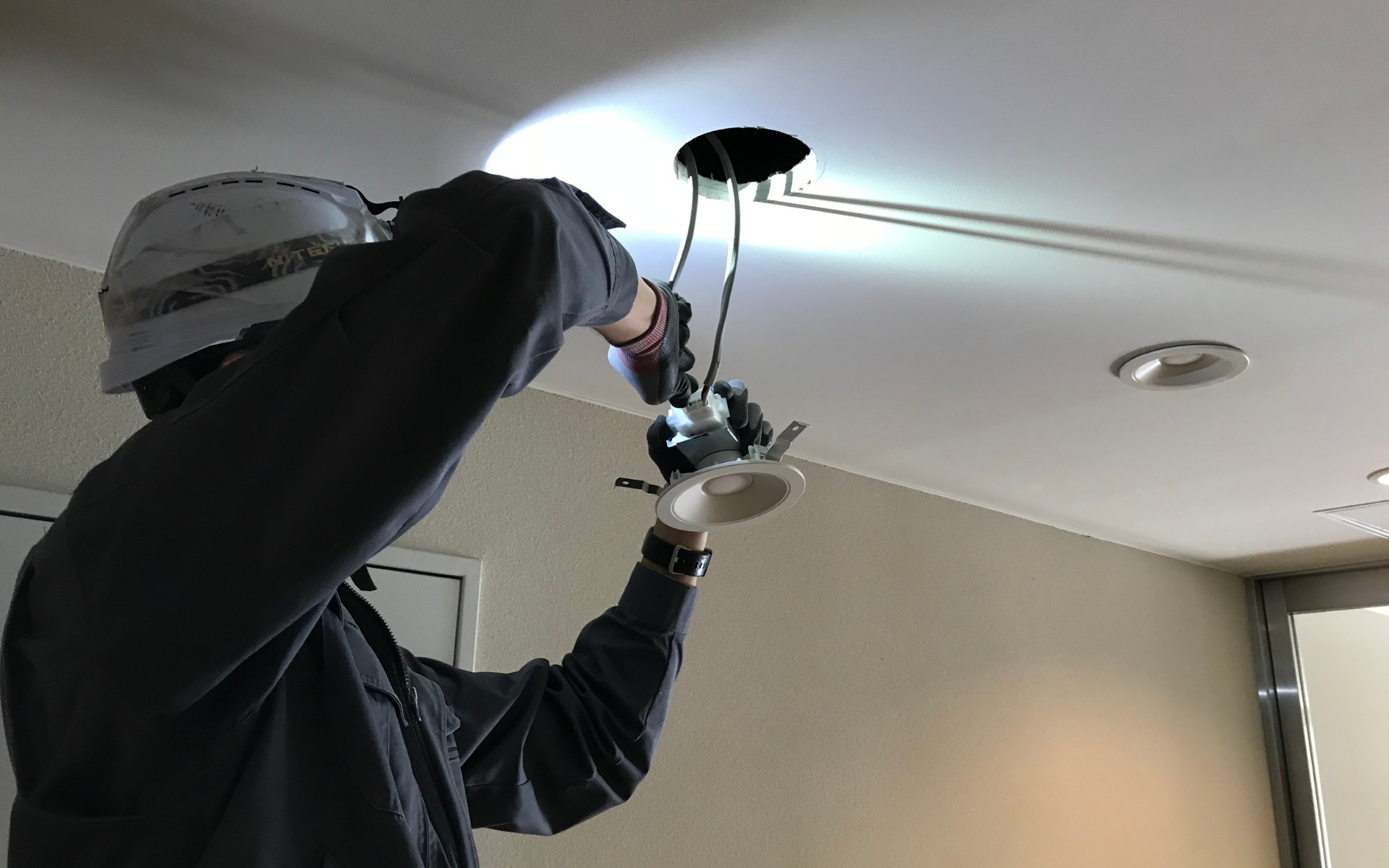 Blog 3 Lighting Contractor